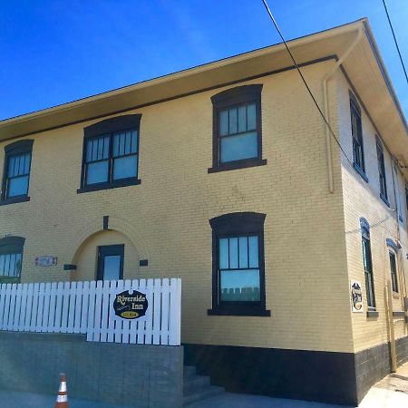 Riverside Inn هانيبال المظهر الخارجي الصورة