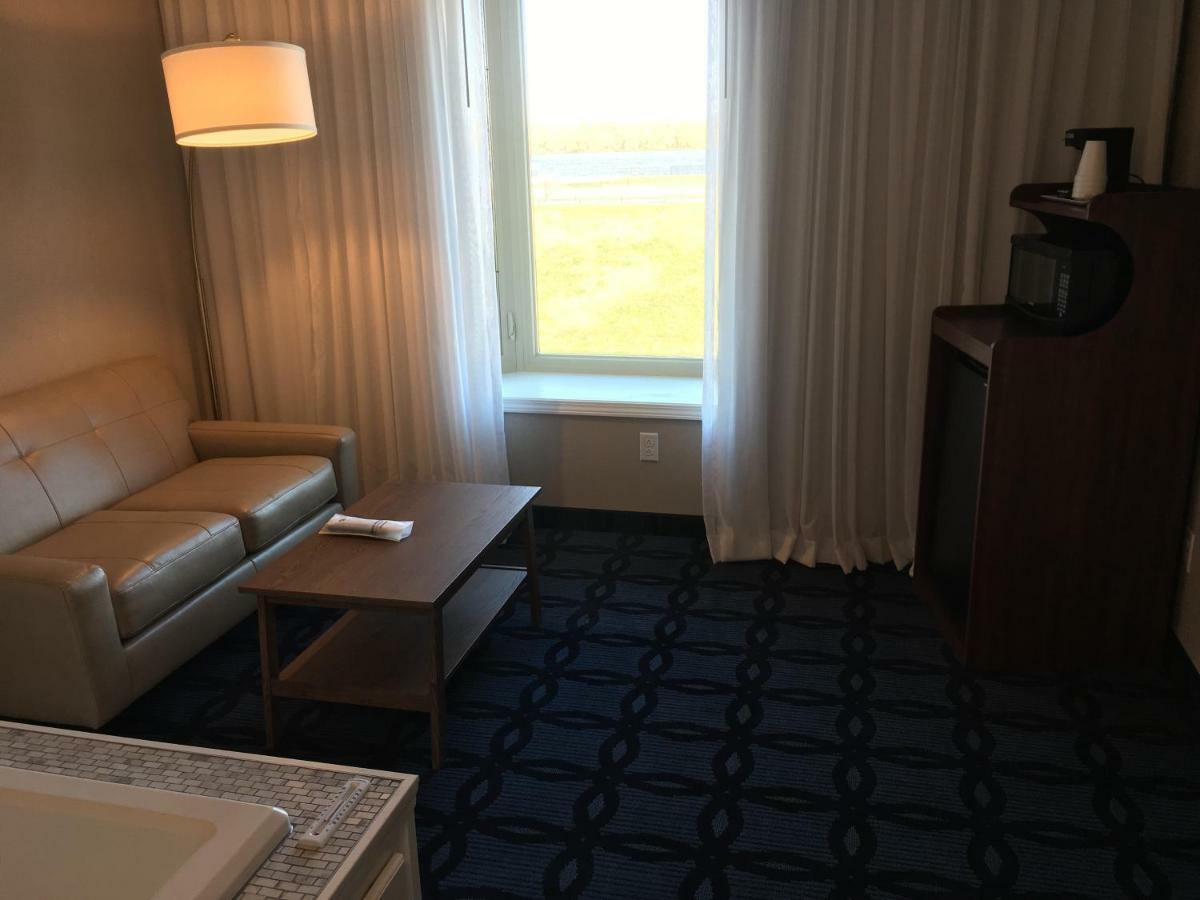 Riverside Inn هانيبال المظهر الخارجي الصورة