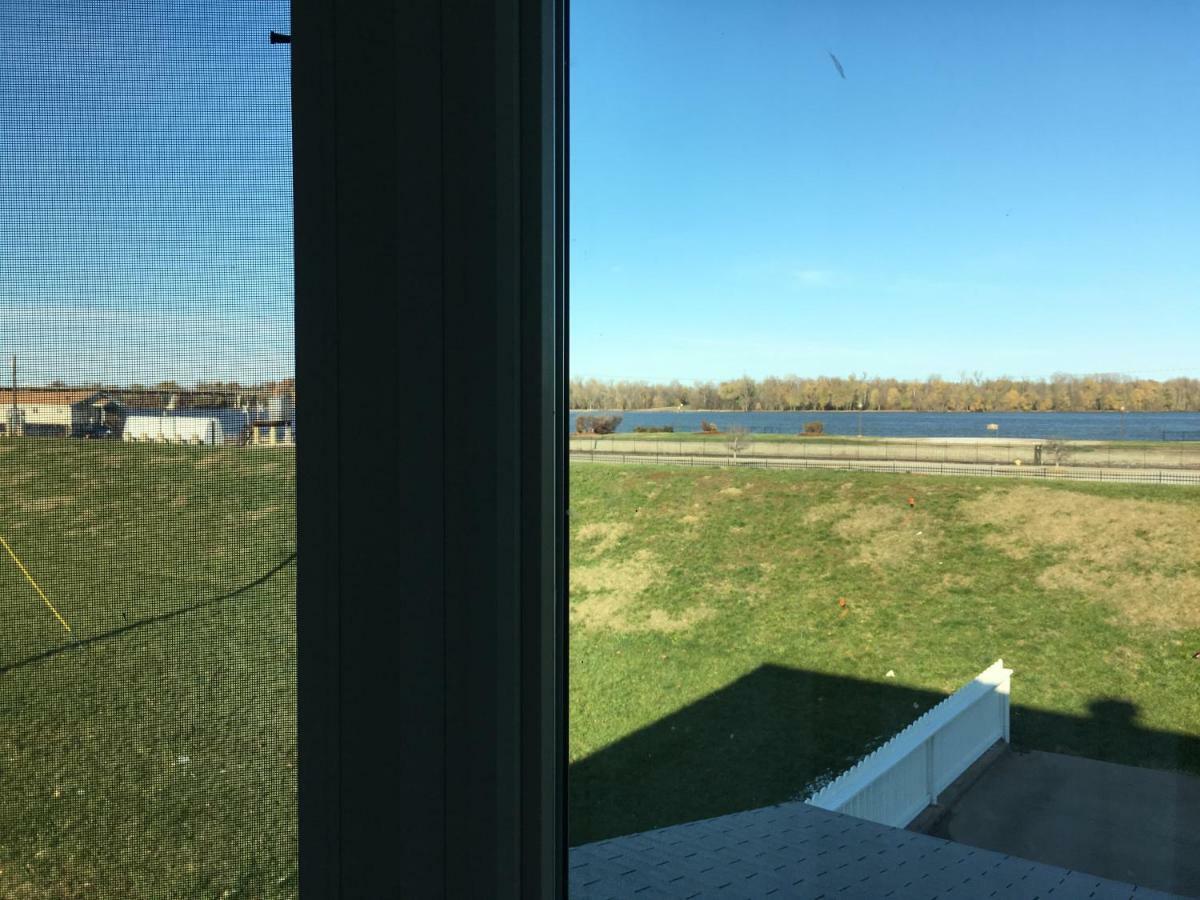 Riverside Inn هانيبال المظهر الخارجي الصورة